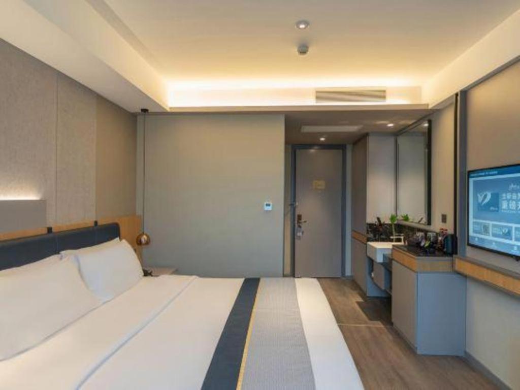 Home Inn Kunming Baita Road Куньмин Экстерьер фото