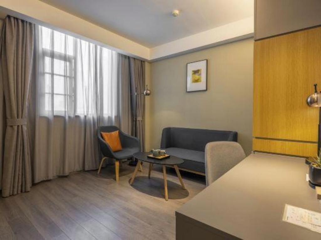 Home Inn Kunming Baita Road Куньмин Экстерьер фото