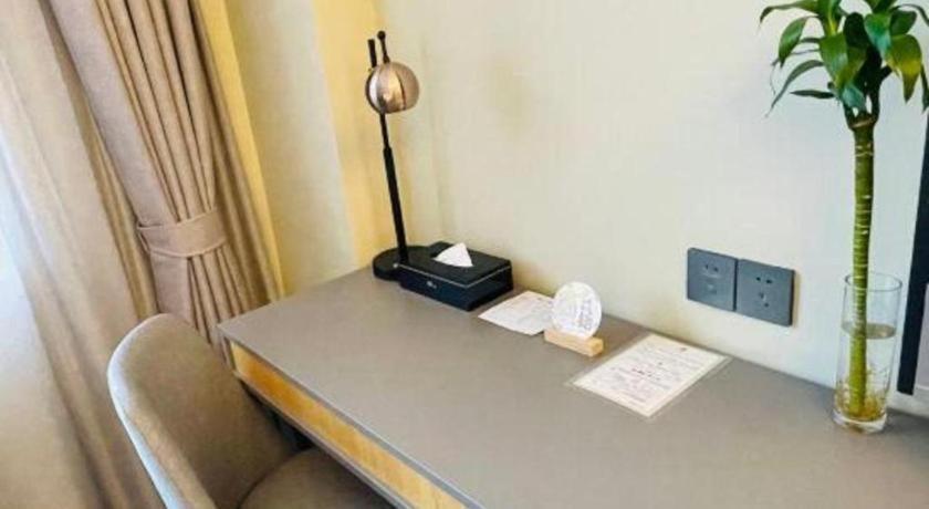 Home Inn Kunming Baita Road Куньмин Экстерьер фото