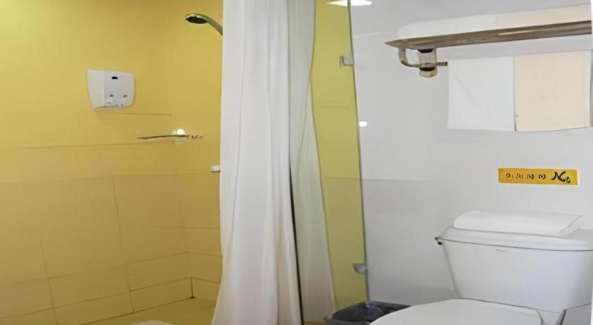 Home Inn Kunming Baita Road Куньмин Экстерьер фото